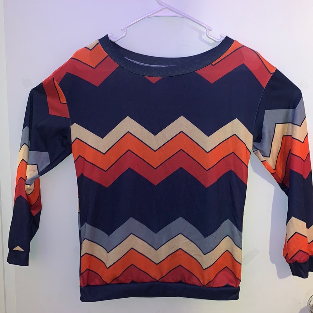 ✨ women’s multicolored shirt ✨